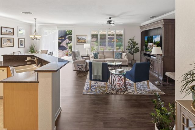 2245 Kingfisher Ln, Lincoln, CA 95648