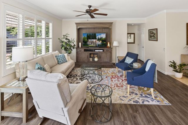 2245 Kingfisher Ln, Lincoln, CA 95648