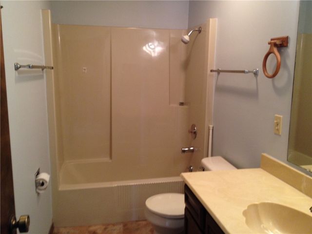 1 Endon Circle, Bella Vista, AR 72714