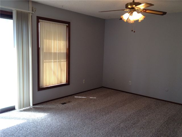 1 Endon Circle, Bella Vista, AR 72714