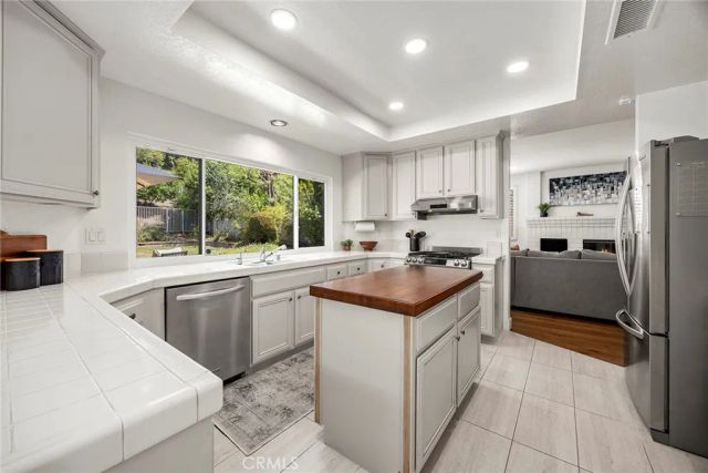 1744 N Winona Dr, Walnut, CA 91789