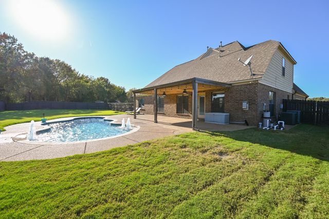 14291 BUTTERCUP DR, Olive Branch, MS 38654