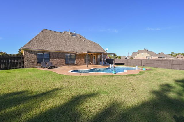 14291 BUTTERCUP DR, Olive Branch, MS 38654