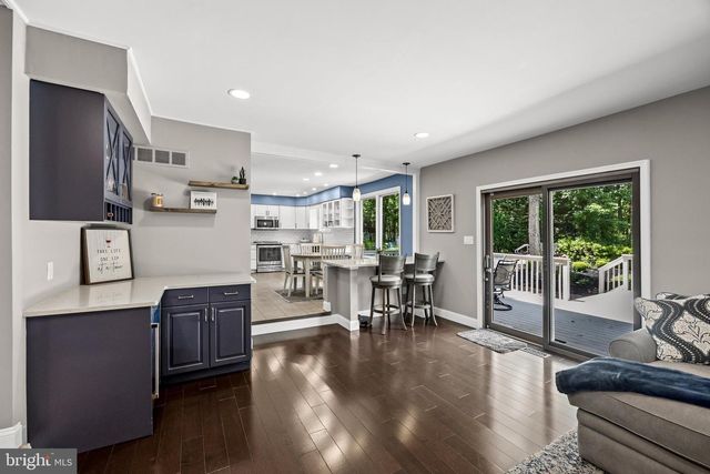 23 BRIARWOOD DR, Voorhees, NJ 08043