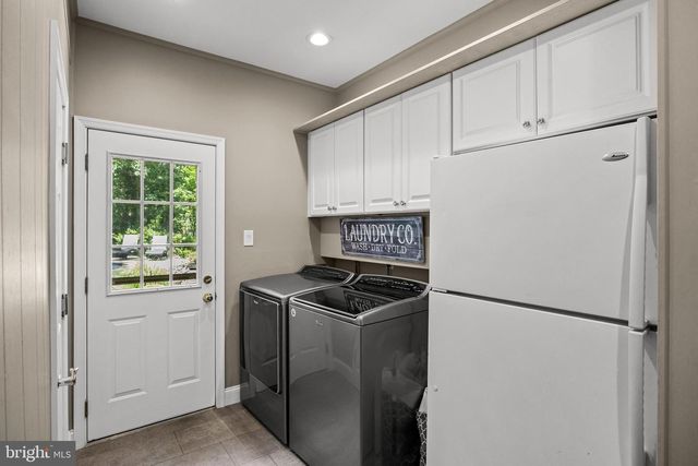 23 BRIARWOOD DR, Voorhees, NJ 08043