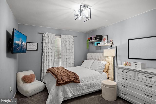23 BRIARWOOD DR, Voorhees, NJ 08043