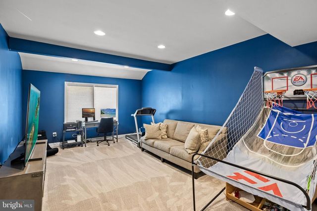 23 BRIARWOOD DR, Voorhees, NJ 08043