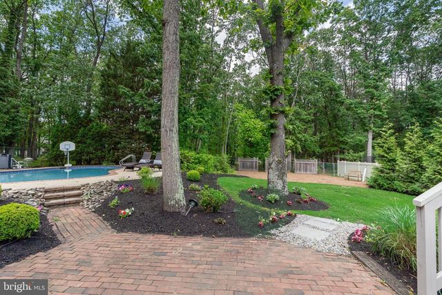 23 BRIARWOOD DR, Voorhees, NJ 08043