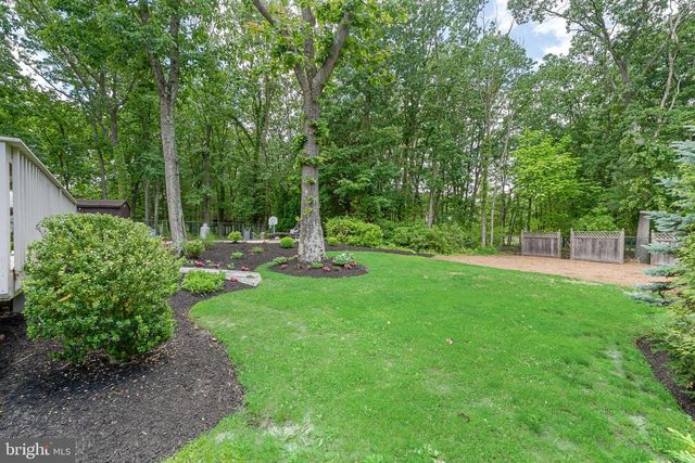 23 BRIARWOOD DR, Voorhees, NJ 08043