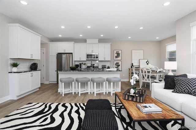 3012 Canopy Tree Way 9, Ann Arbor, MI 48103