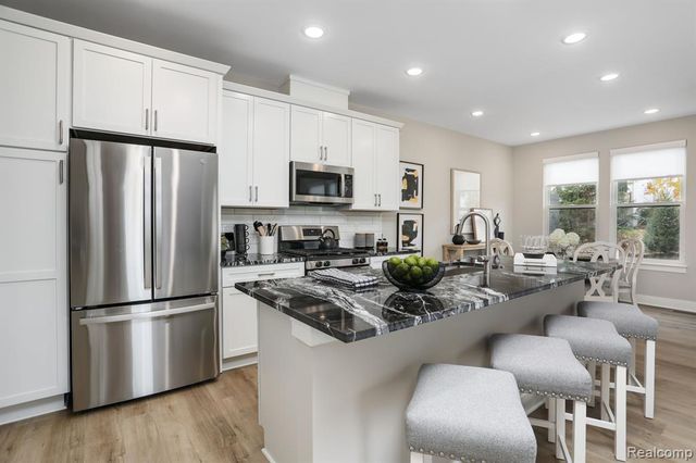 3012 Canopy Tree Way 9, Ann Arbor, MI 48103