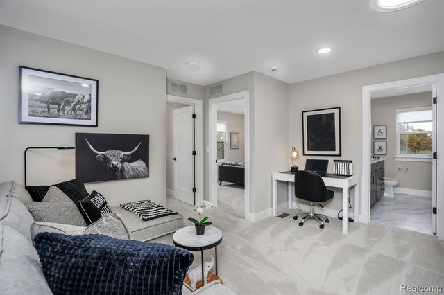 3012 Canopy Tree Way 9, Ann Arbor, MI 48103