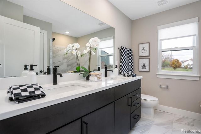 3012 Canopy Tree Way 9, Ann Arbor, MI 48103