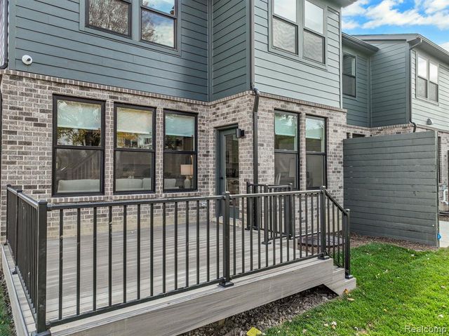 3012 Canopy Tree Way 9, Ann Arbor, MI 48103