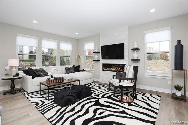 3012 Canopy Tree Way 9, Ann Arbor, MI 48103