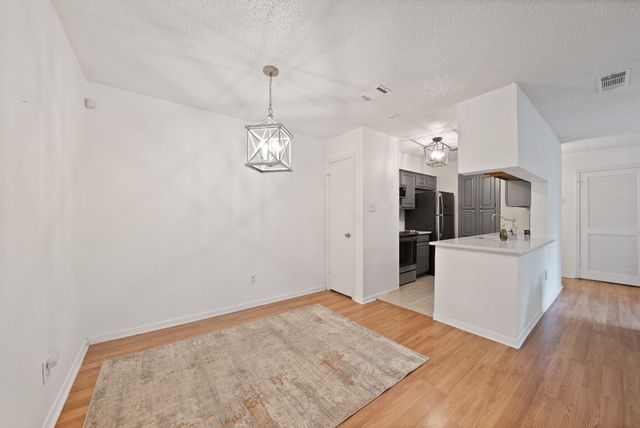 1307 Willoughby Lane 5412, Arlington, TX 76011