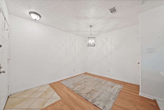 1307 Willoughby Lane 5412, Arlington, TX 76011