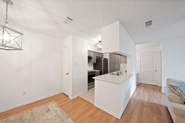 1307 Willoughby Lane 5412, Arlington, TX 76011