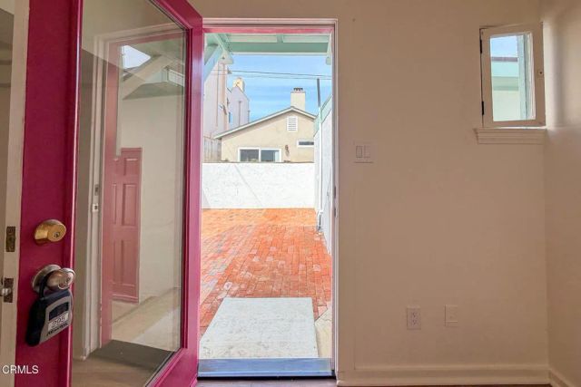 117 Van Nuys Avenue, Oxnard, CA 93035