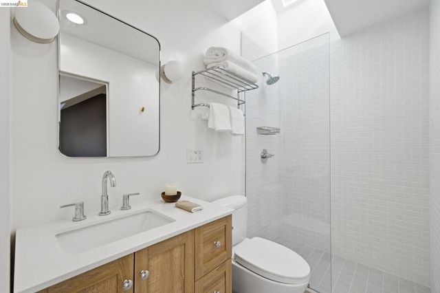 2877 Buena Vista Way, Berkeley, CA 94708