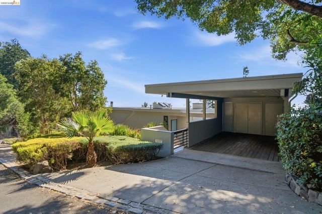 2877 Buena Vista Way, Berkeley, CA 94708