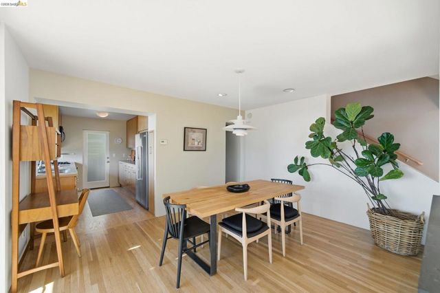 2877 Buena Vista Way, Berkeley, CA 94708