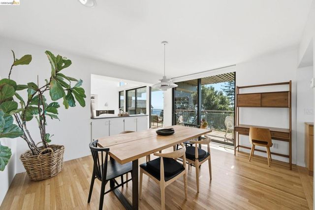 2877 Buena Vista Way, Berkeley, CA 94708