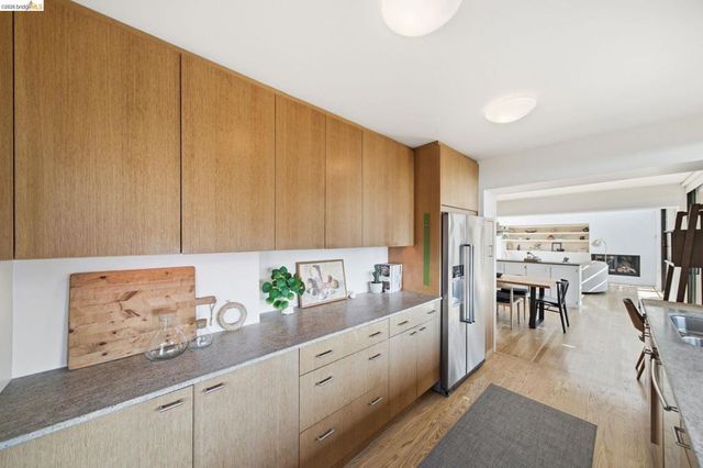 2877 Buena Vista Way, Berkeley, CA 94708