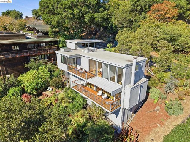 2877 Buena Vista Way, Berkeley, CA 94708