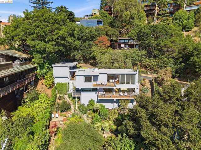 2877 Buena Vista Way, Berkeley, CA 94708