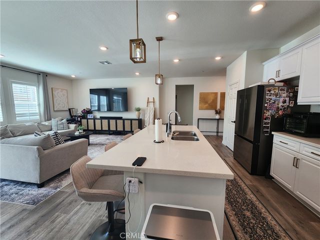 4745 S Scott Way, Ontario, CA 91762