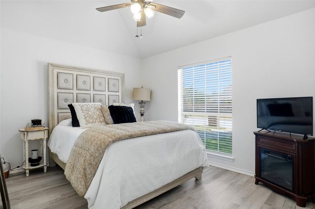 1602 Meadow Park Drive, Keller, TX 76248