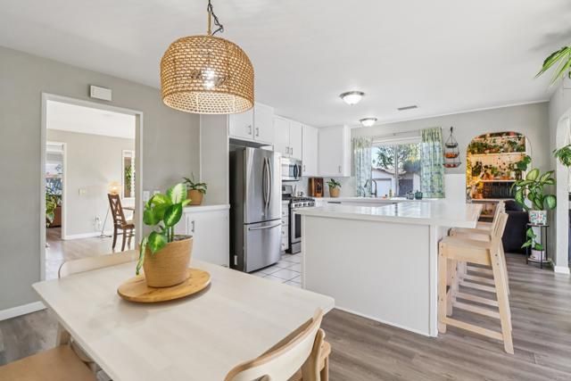 10710 Foxwood Road, San Diego, CA 92126