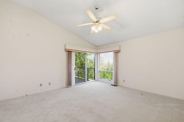 29 Fairway Drive, Southgate, KY 41071