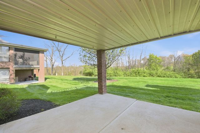 29 Fairway Drive, Southgate, KY 41071