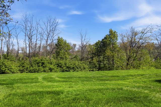 29 Fairway Drive, Southgate, KY 41071