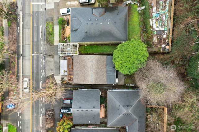 1537 15th Avenue SE, Seattle, WA 98144