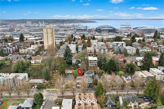 1537 15th Avenue SE, Seattle, WA 98144