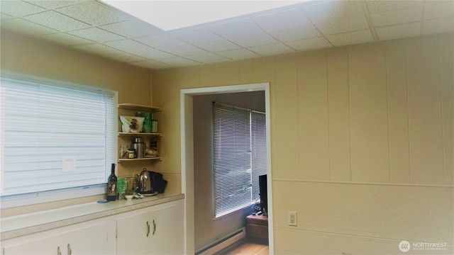 1537 15th Avenue SE, Seattle, WA 98144