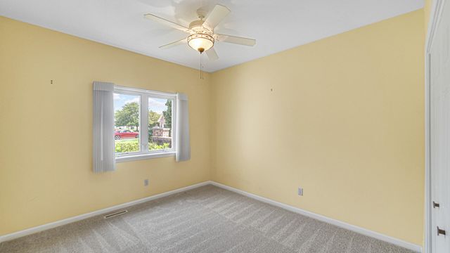 1592 Lilac Court, Hobart, IN 46342