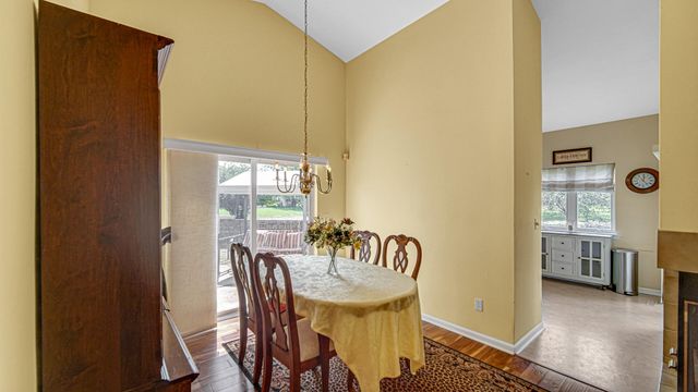 1592 Lilac Court, Hobart, IN 46342