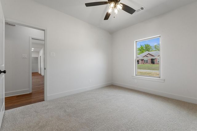 400 Forest Glen Cove, Jacksonville, AR 72076