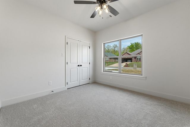 400 Forest Glen Cove, Jacksonville, AR 72076