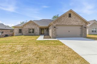 400 Forest Glen Cove, Jacksonville, AR 72076