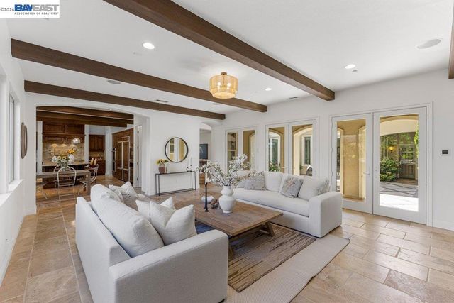 326 Golden Grass Dr, Alamo, CA 94507