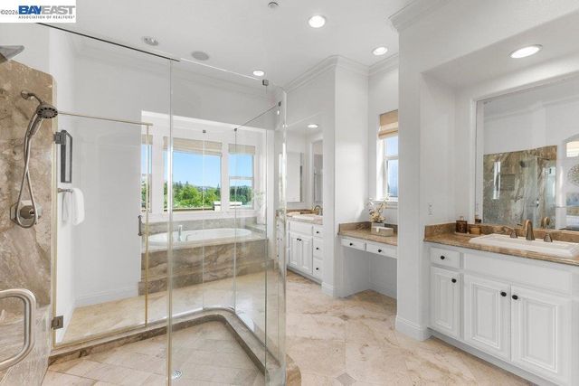 326 Golden Grass Dr, Alamo, CA 94507