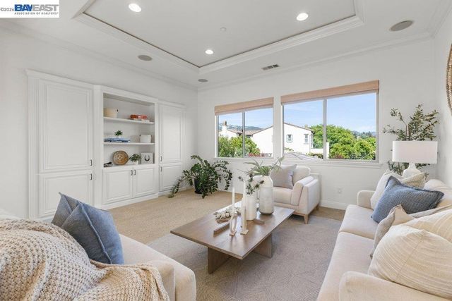 326 Golden Grass Dr, Alamo, CA 94507
