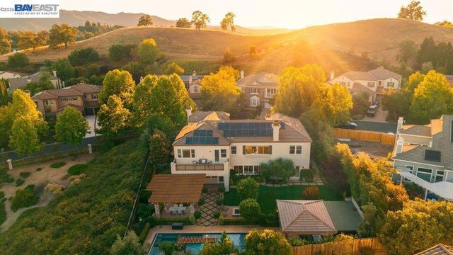 326 Golden Grass Dr, Alamo, CA 94507