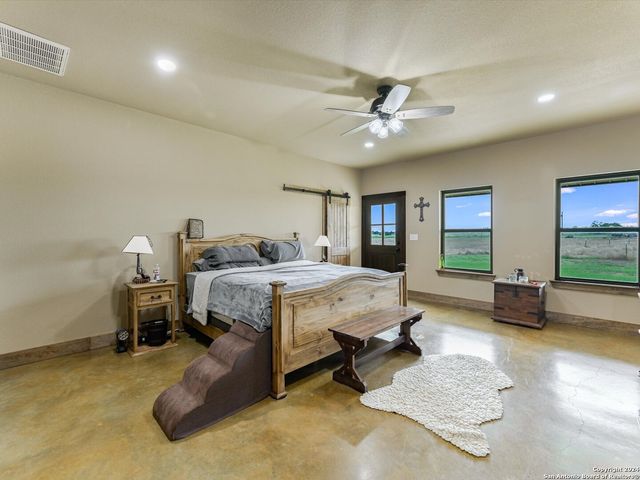 14325 fm 619, Coupland, TX 78615