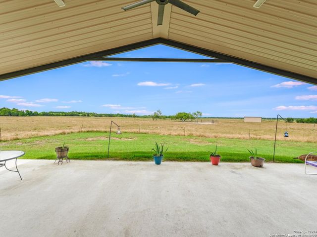 14325 fm 619, Coupland, TX 78615